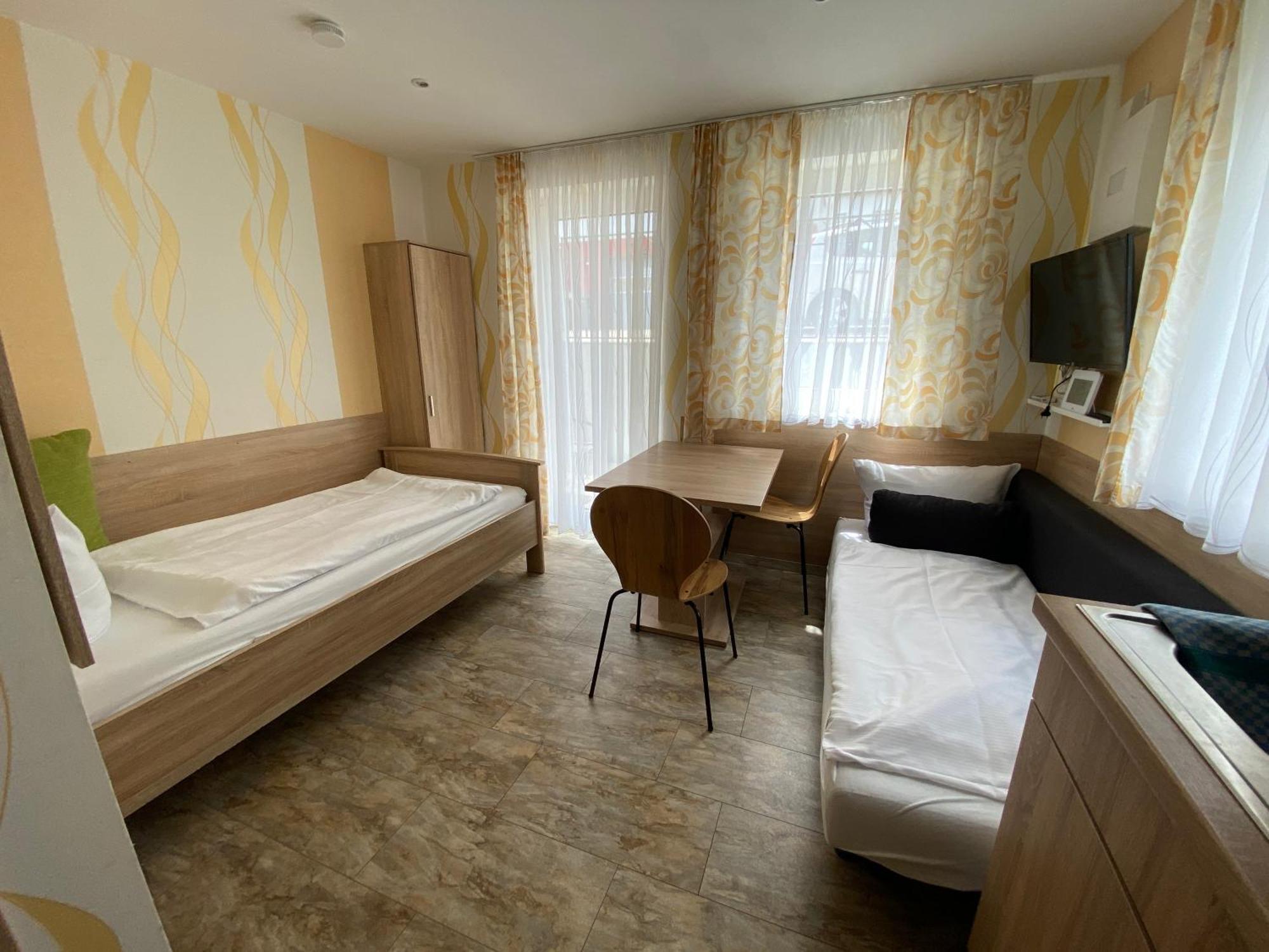 Mowo Kirchberg Hotel Würzburg Eksteriør billede